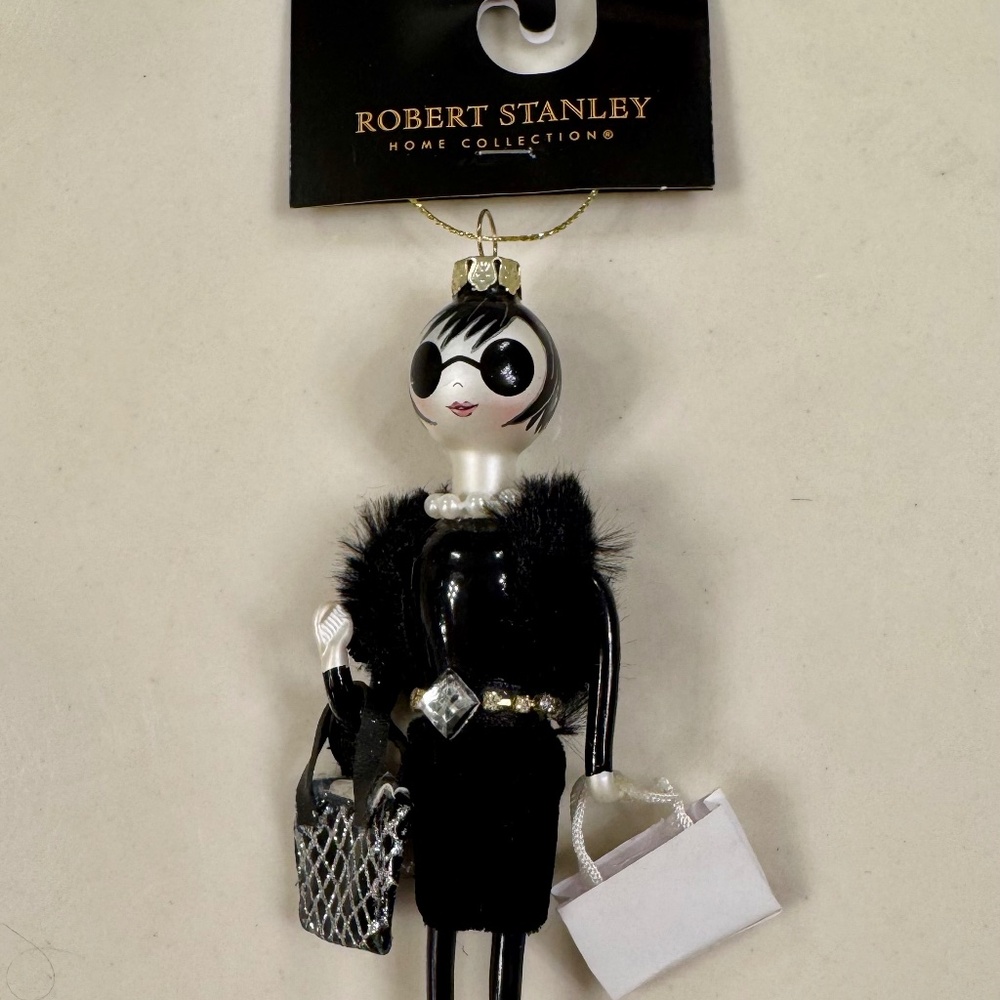 Robert Stanley Fashionista Fashion Doll Ornament